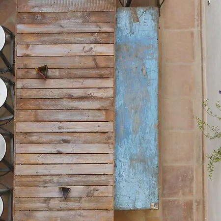 Lemon Rock גרנדה