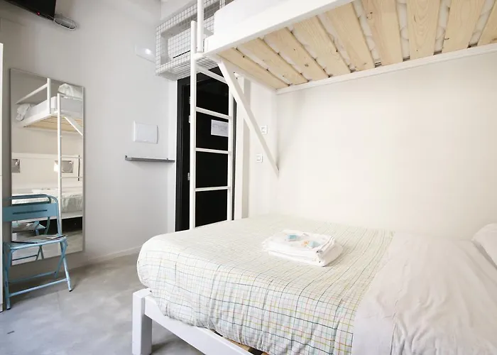 Hostel Lemon Rock Grenada