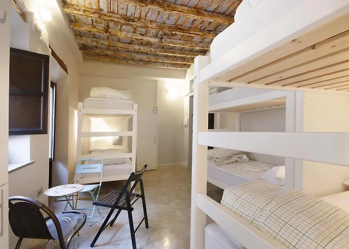 Lemon Rock Hostel