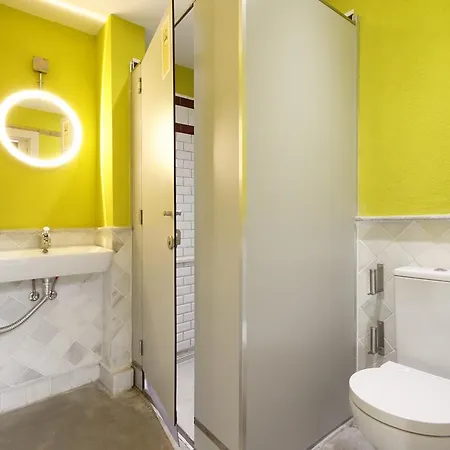 Hostel Lemon Rock